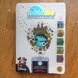 NIB Moonlite Mickey & Friends Storybook Projector